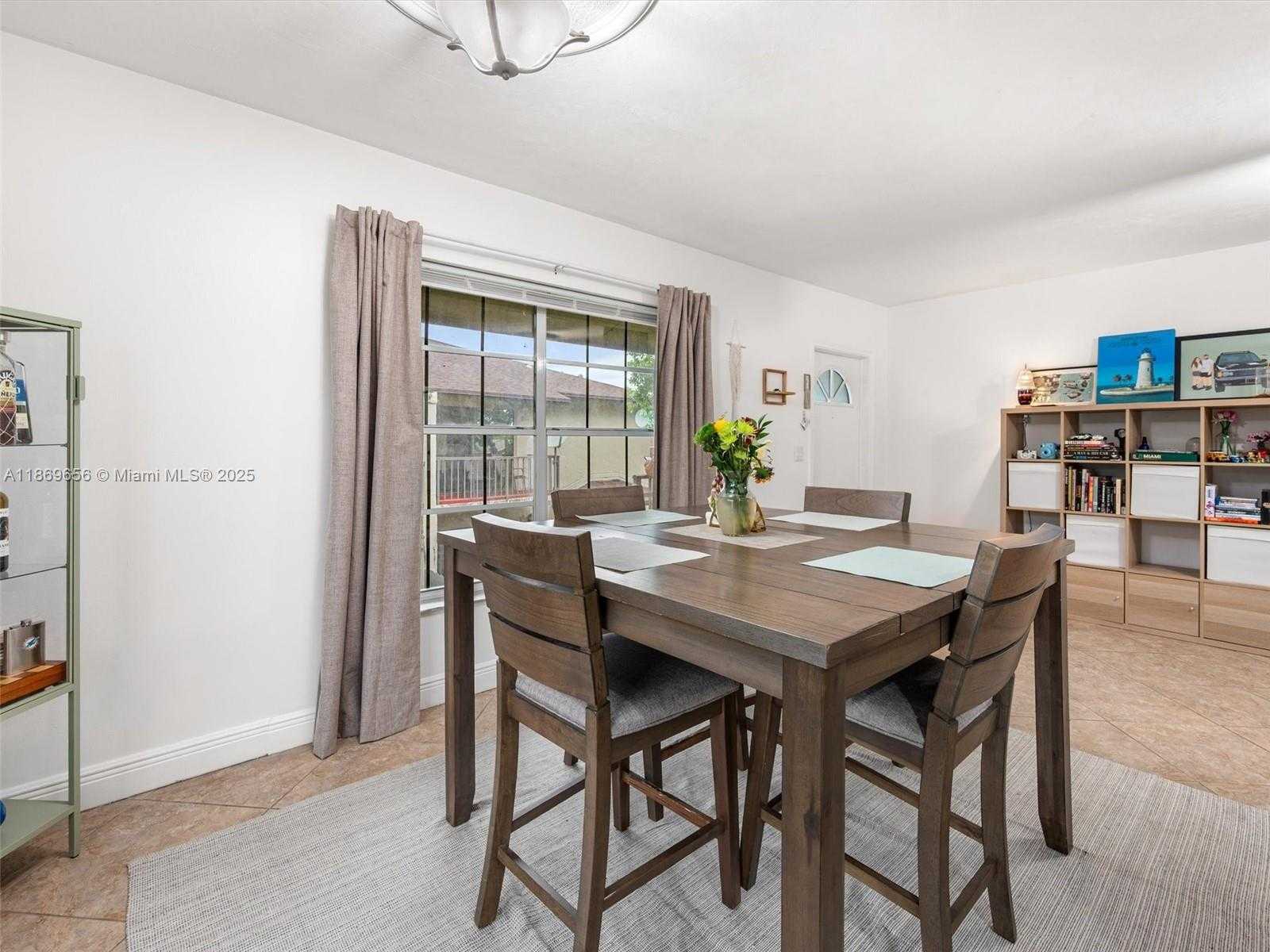 Small Image of 4605 SOUTH WEST 139TH CT #814, Miami Number 13