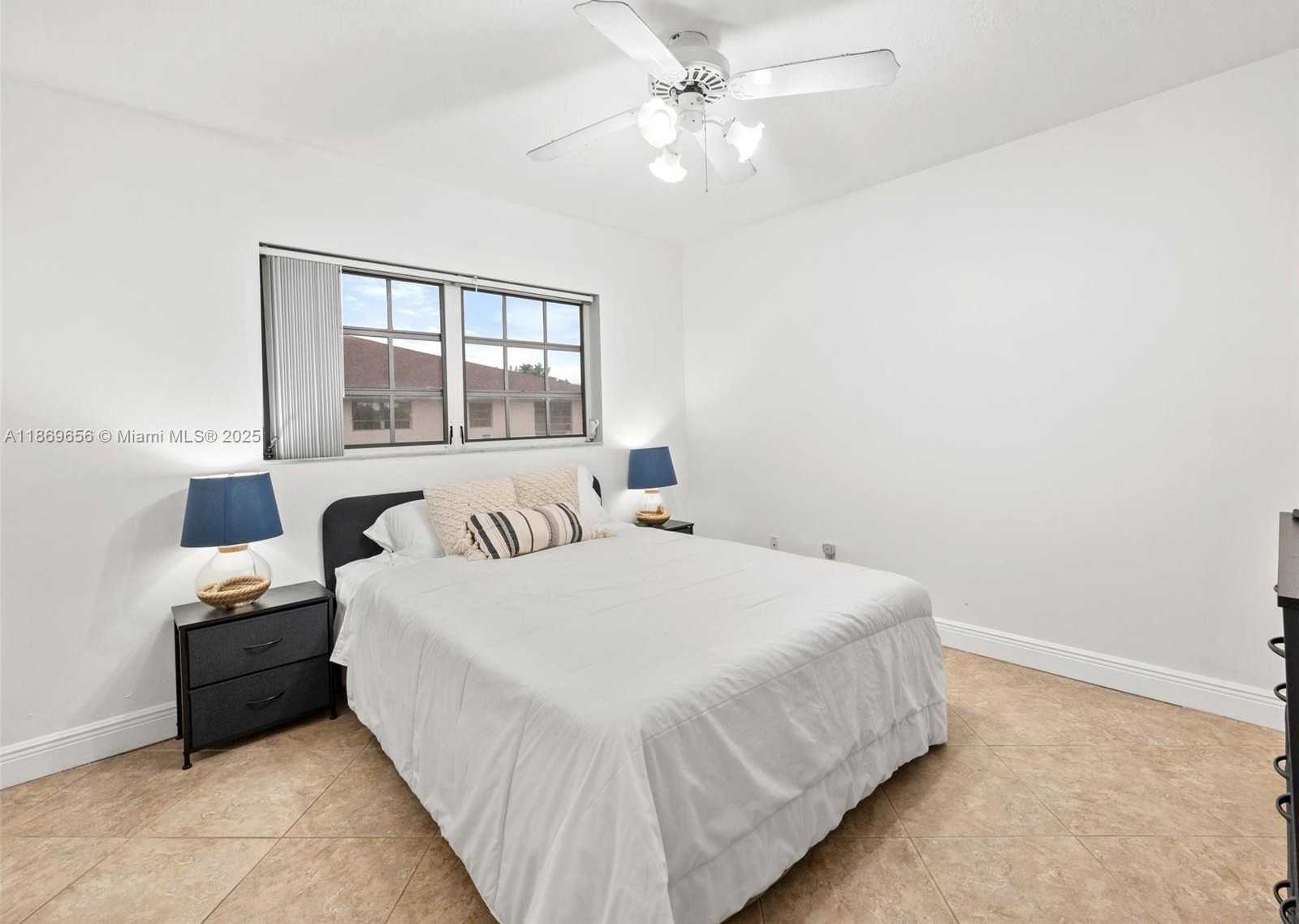 Small Image of 4605 SOUTH WEST 139TH CT #814, Miami Number 20