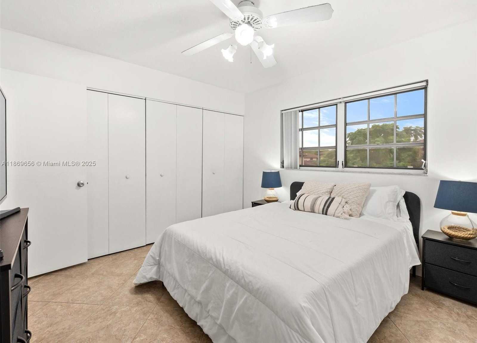 Small Image of 4605 SOUTH WEST 139TH CT #814, Miami Number 21
