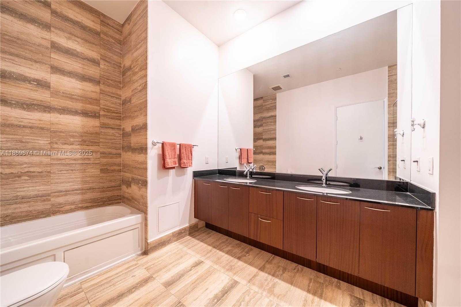 Small Image of 16001 COLLINS AVE #4305, Sunny Isles Beach Number 12
