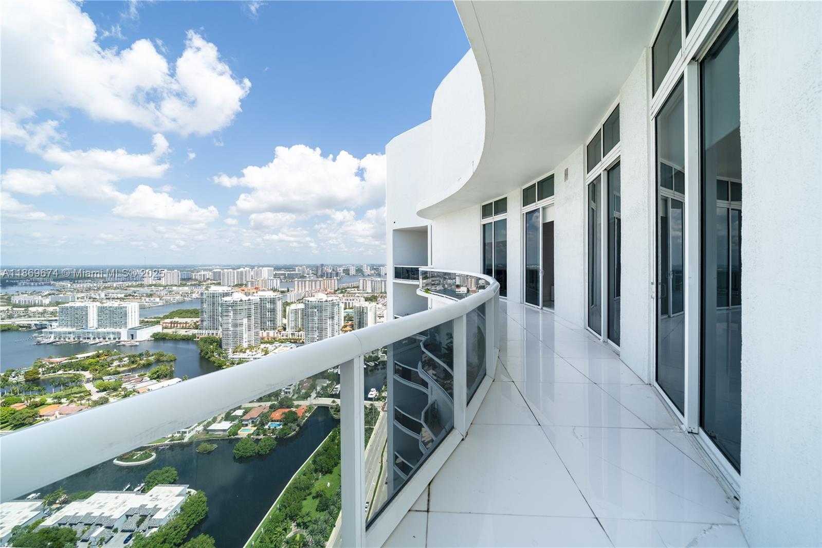 Small Image of 16001 COLLINS AVE #4305, Sunny Isles Beach Number 20