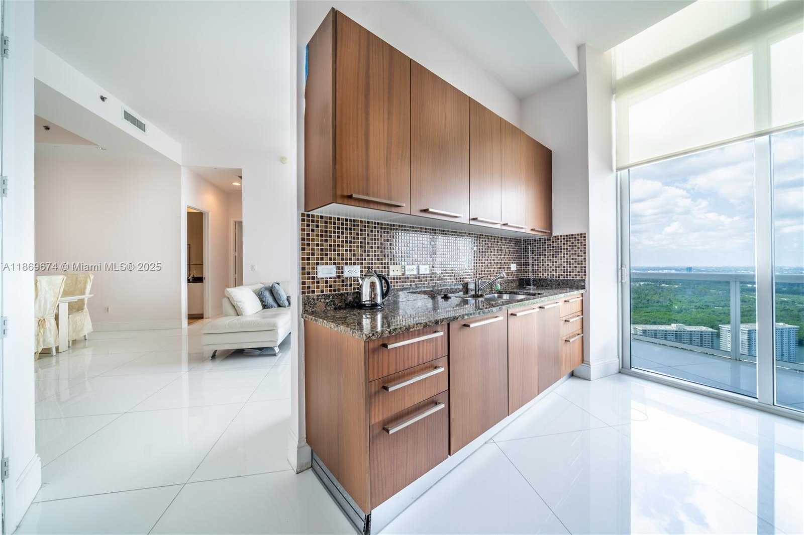 Small Image of 16001 COLLINS AVE #4305, Sunny Isles Beach Number 4
