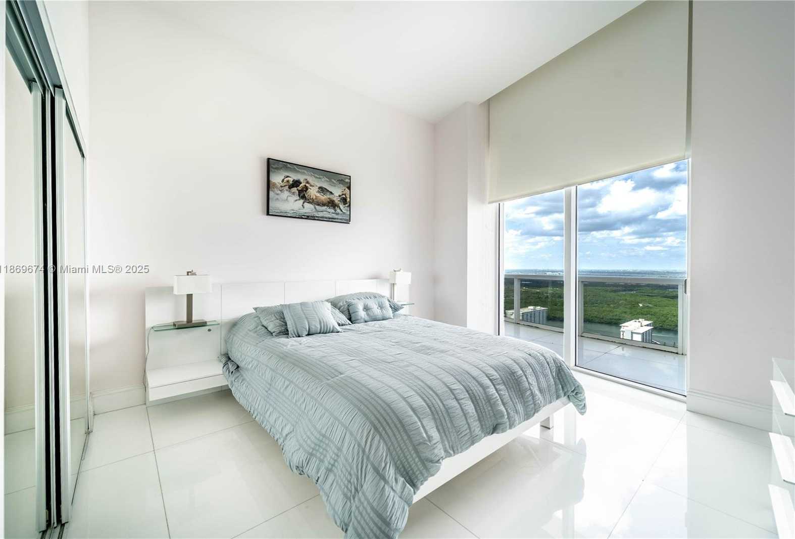 Small Image of 16001 COLLINS AVE #4305, Sunny Isles Beach Number 8