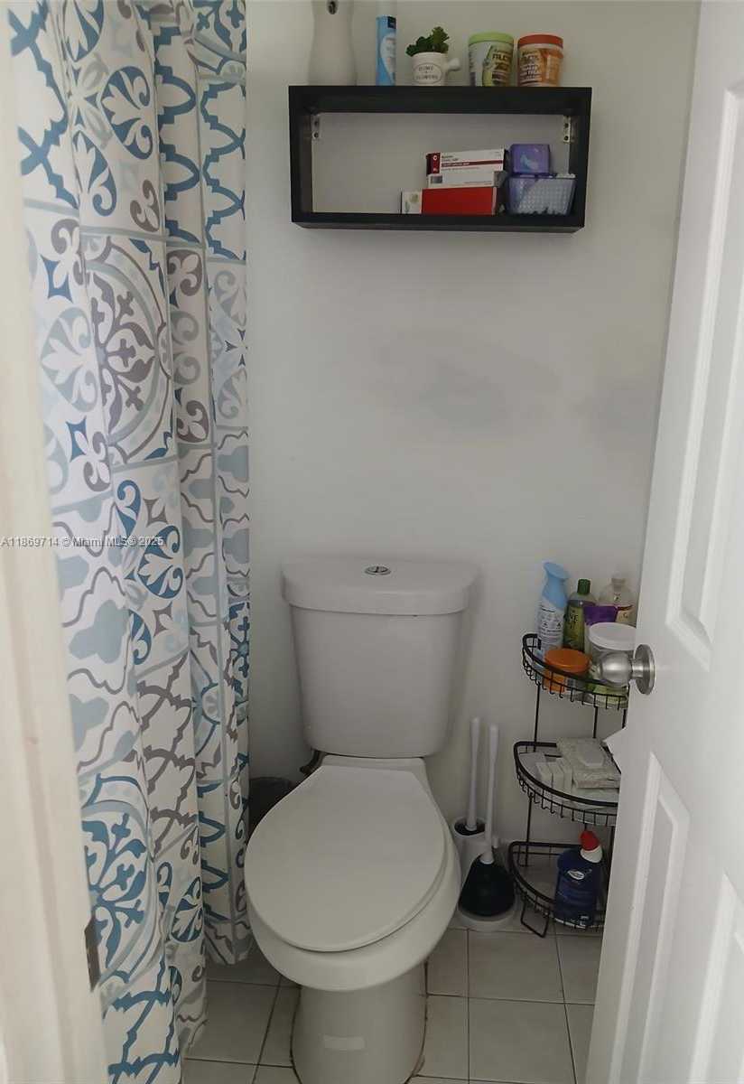 Small Image of 1735 WEST 60TH ST #M109, Hialeah Number 12