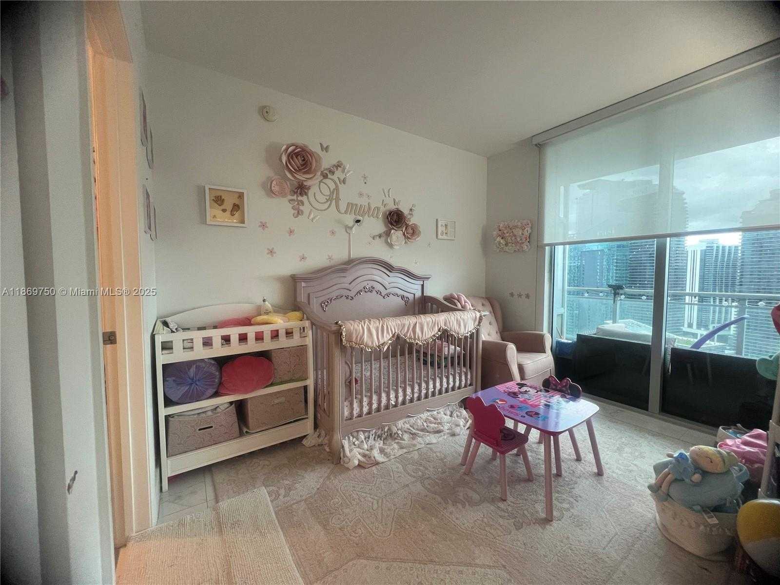 Small Image of 92 SOUTH WEST 3RD ST #3803, Miami Number 8