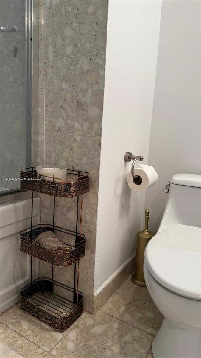Small Image of 185 SOUTH WEST 7TH ST #2808, Miami Number 25