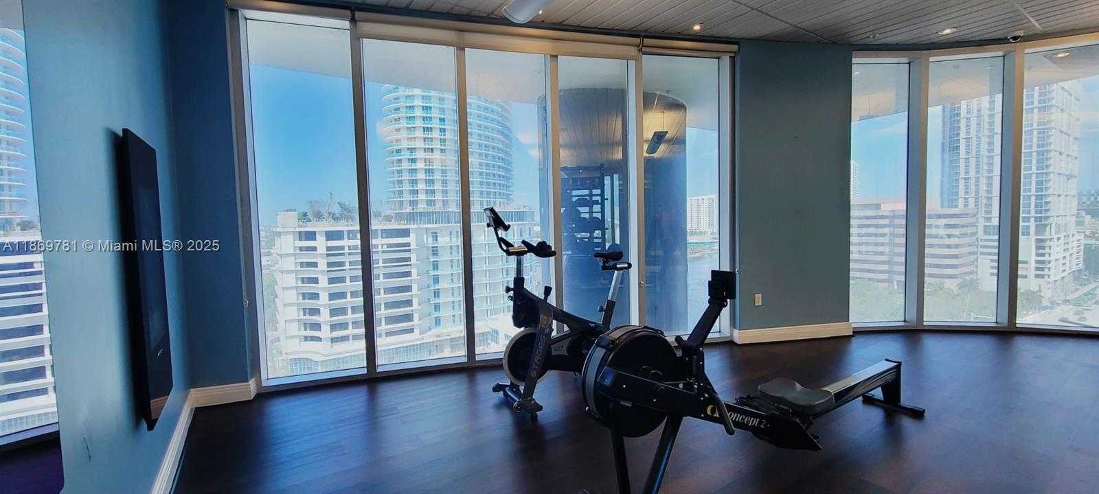 Small Image of 185 SOUTH WEST 7TH ST #2808, Miami Number 34