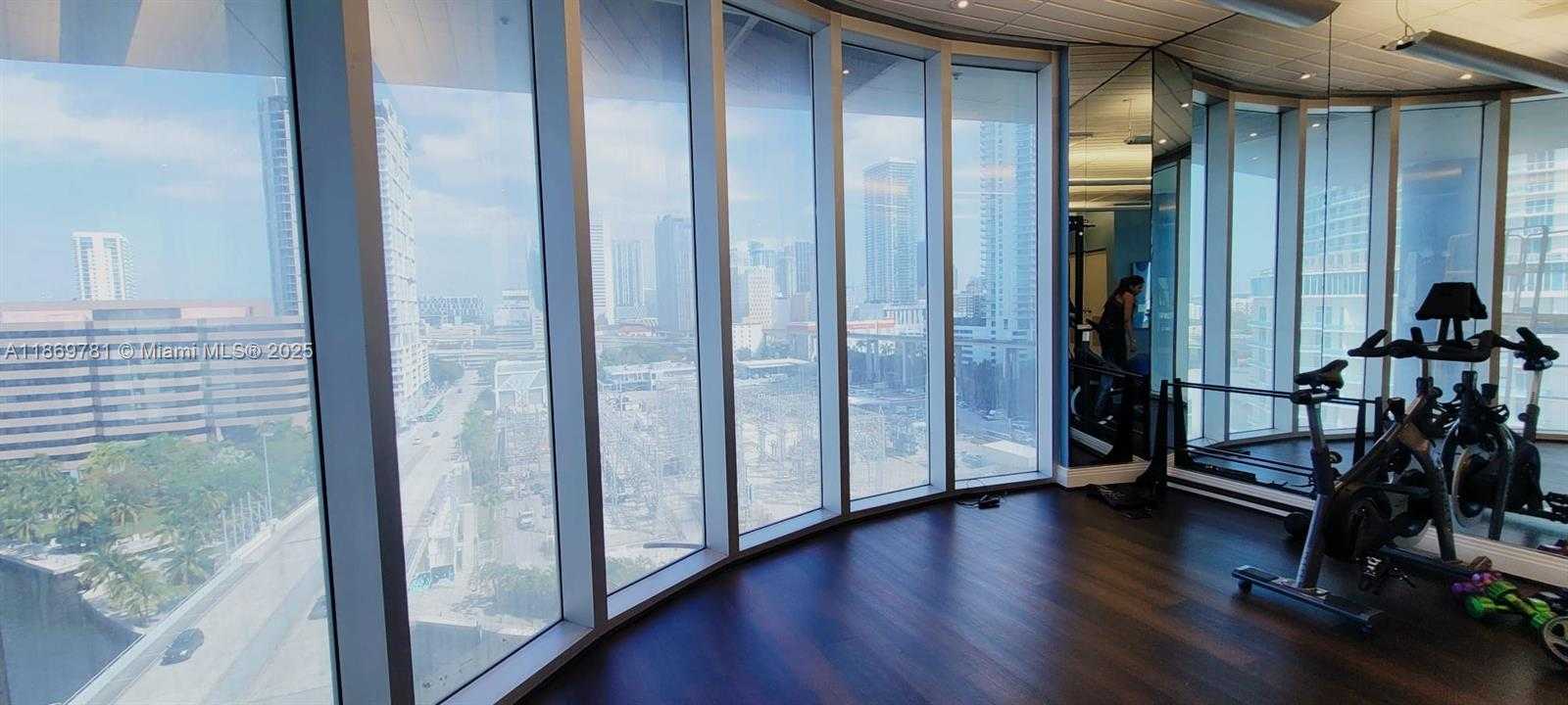 Small Image of 185 SOUTH WEST 7TH ST #2808, Miami Number 35