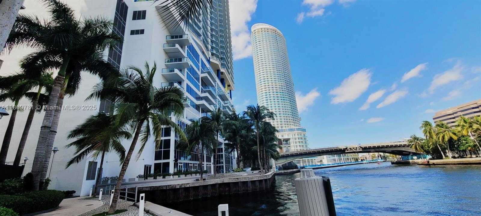 Small Image of 185 SOUTH WEST 7TH ST #2808, Miami Number 39