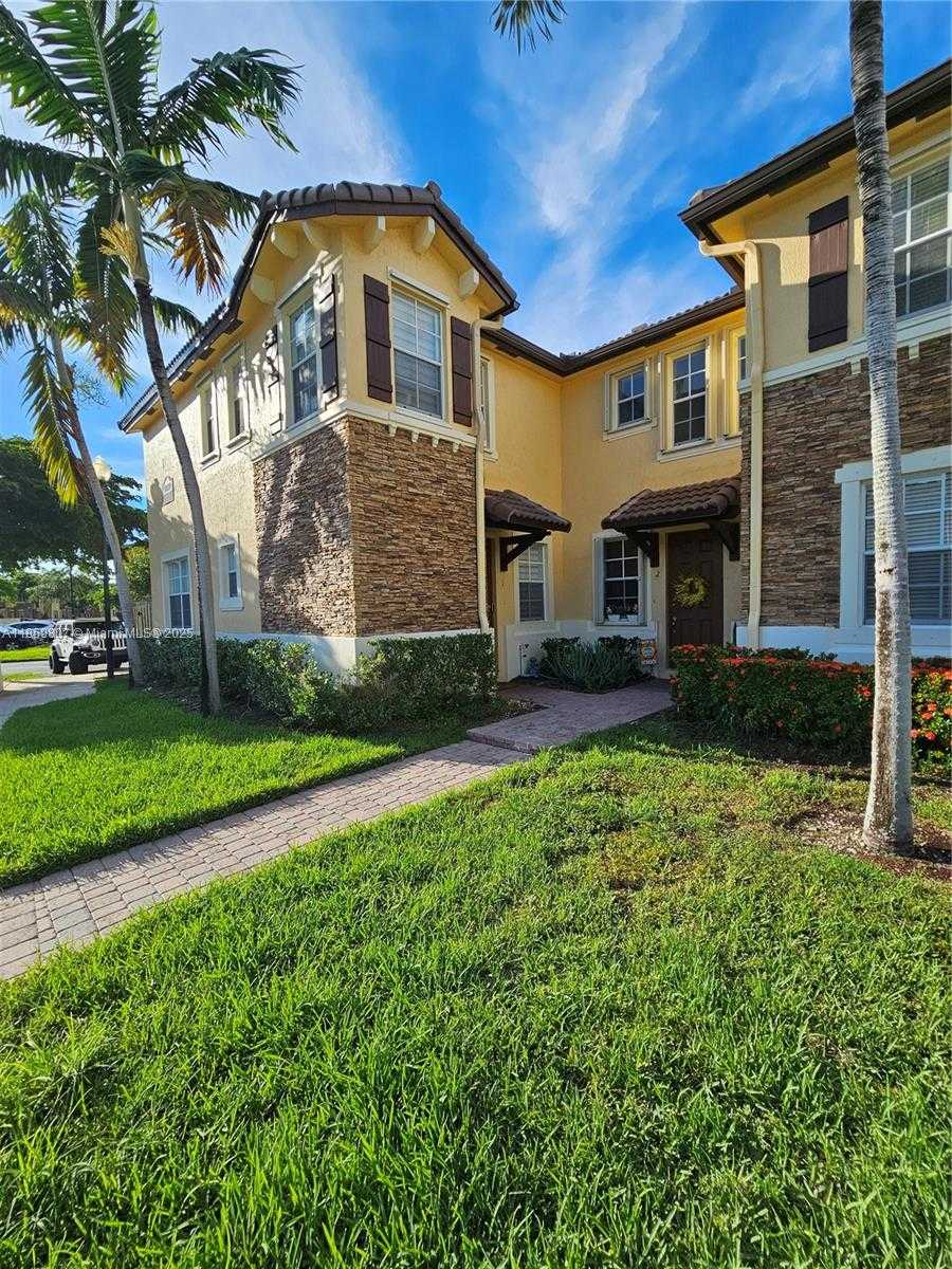 Small Image of 9209 SOUTH WEST 227TH ST #1, Cutler Bay Number 2