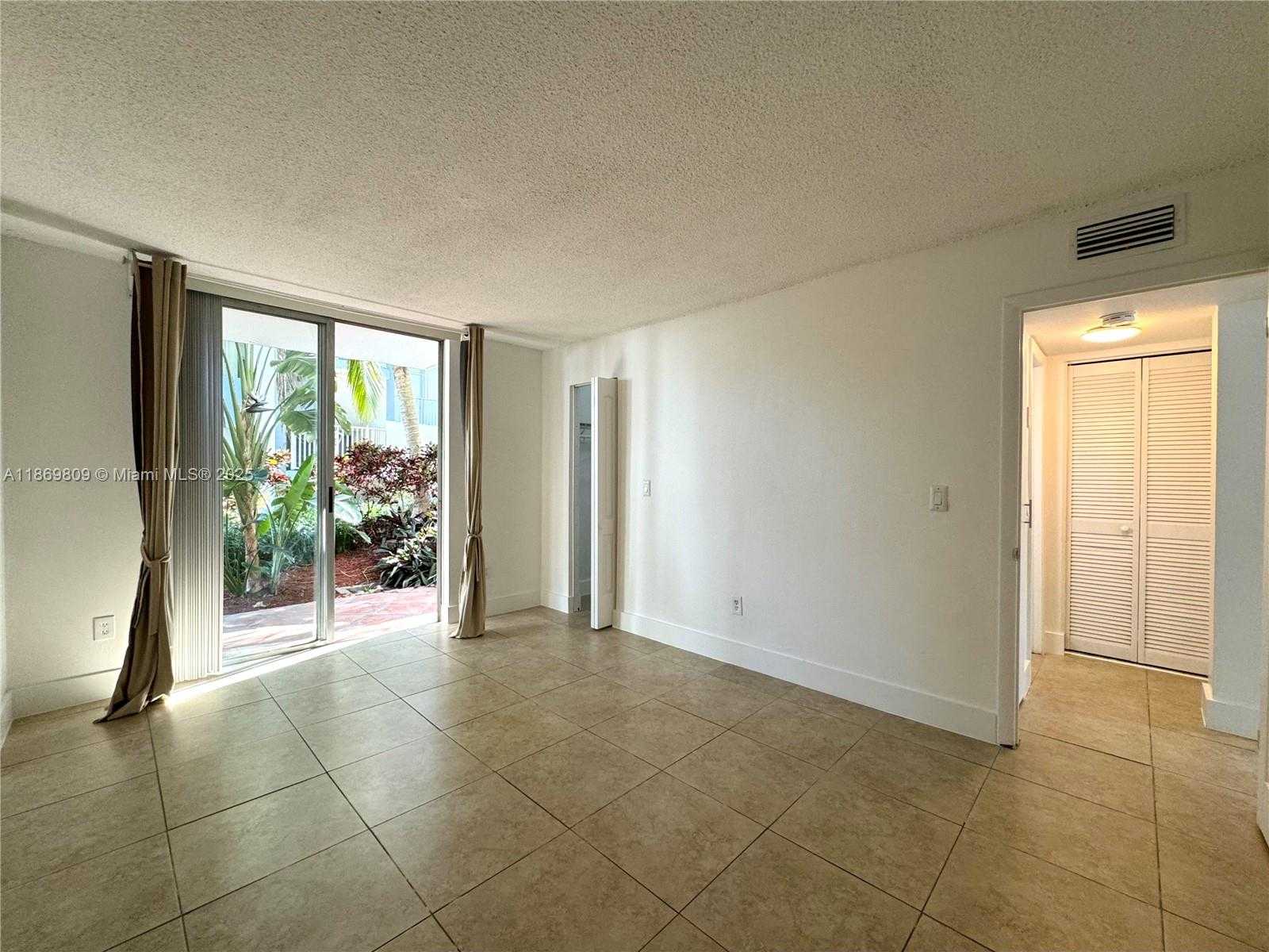 Small Image of 1801 SOUTH TREASURE DR #109, North Bay Village Number 6