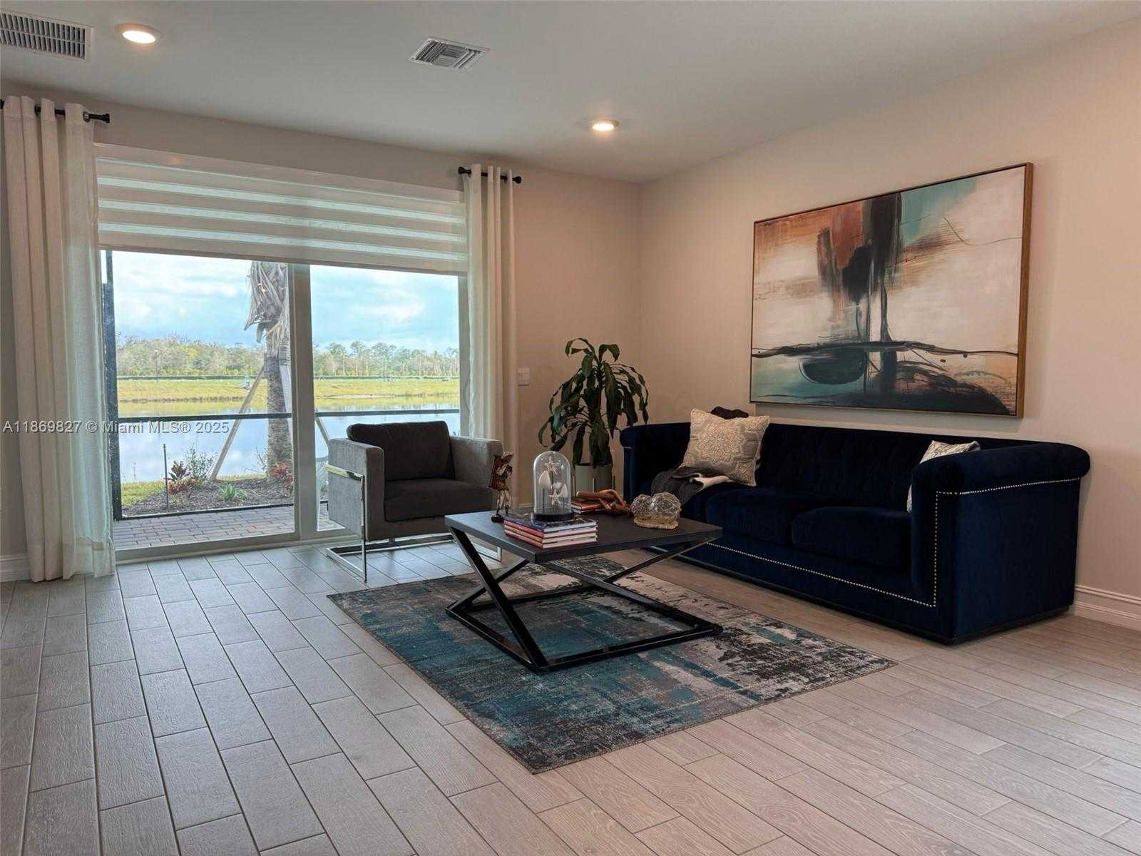 Small Image of 44448 PALM FROND DR, Punta Gorda Number 10