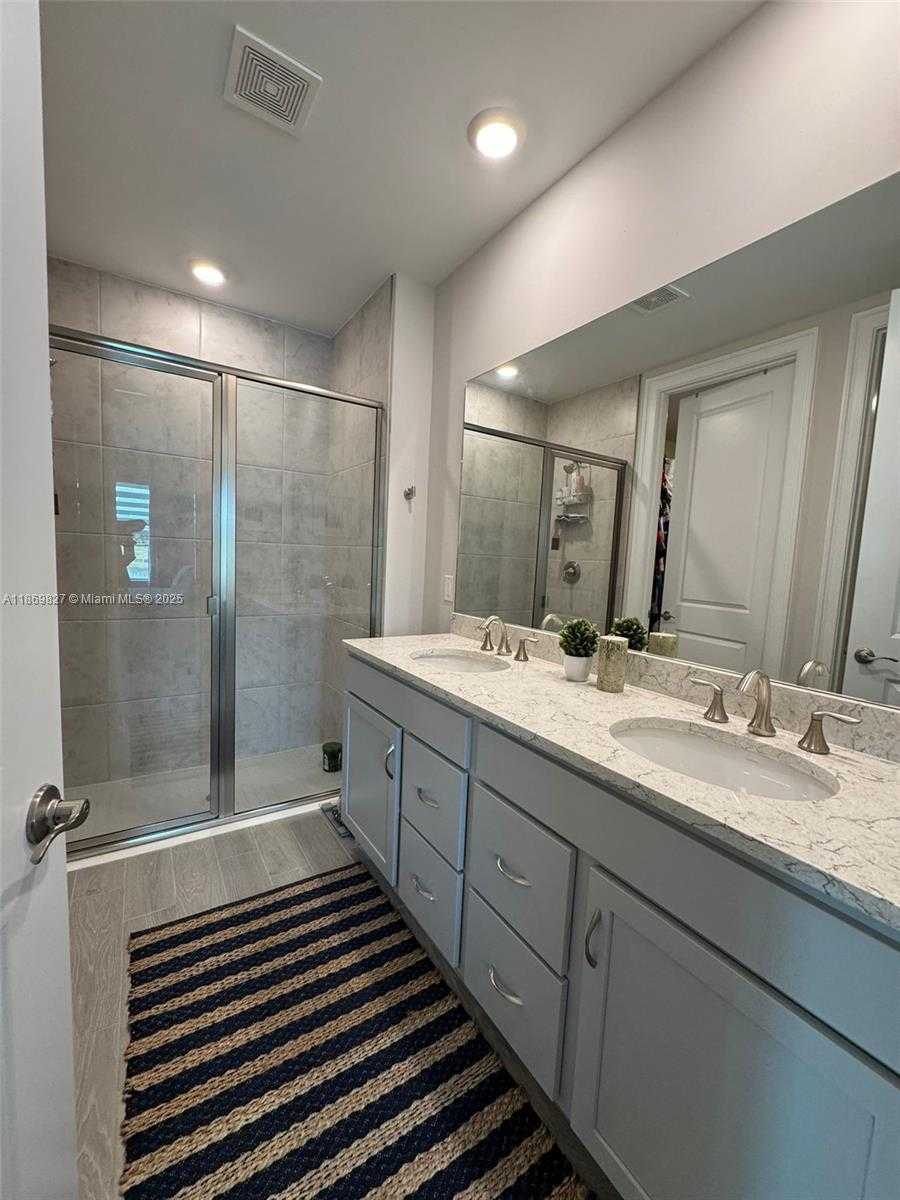 Small Image of 44448 PALM FROND DR, Punta Gorda Number 9