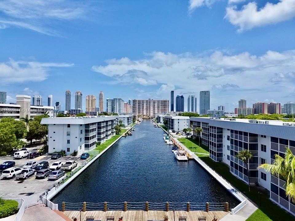Small Image of 3551 NORTH EAST 169TH ST #105, North Miami Beach Number 22