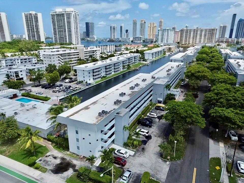Small Image of 3551 NORTH EAST 169TH ST #105, North Miami Beach Number 24