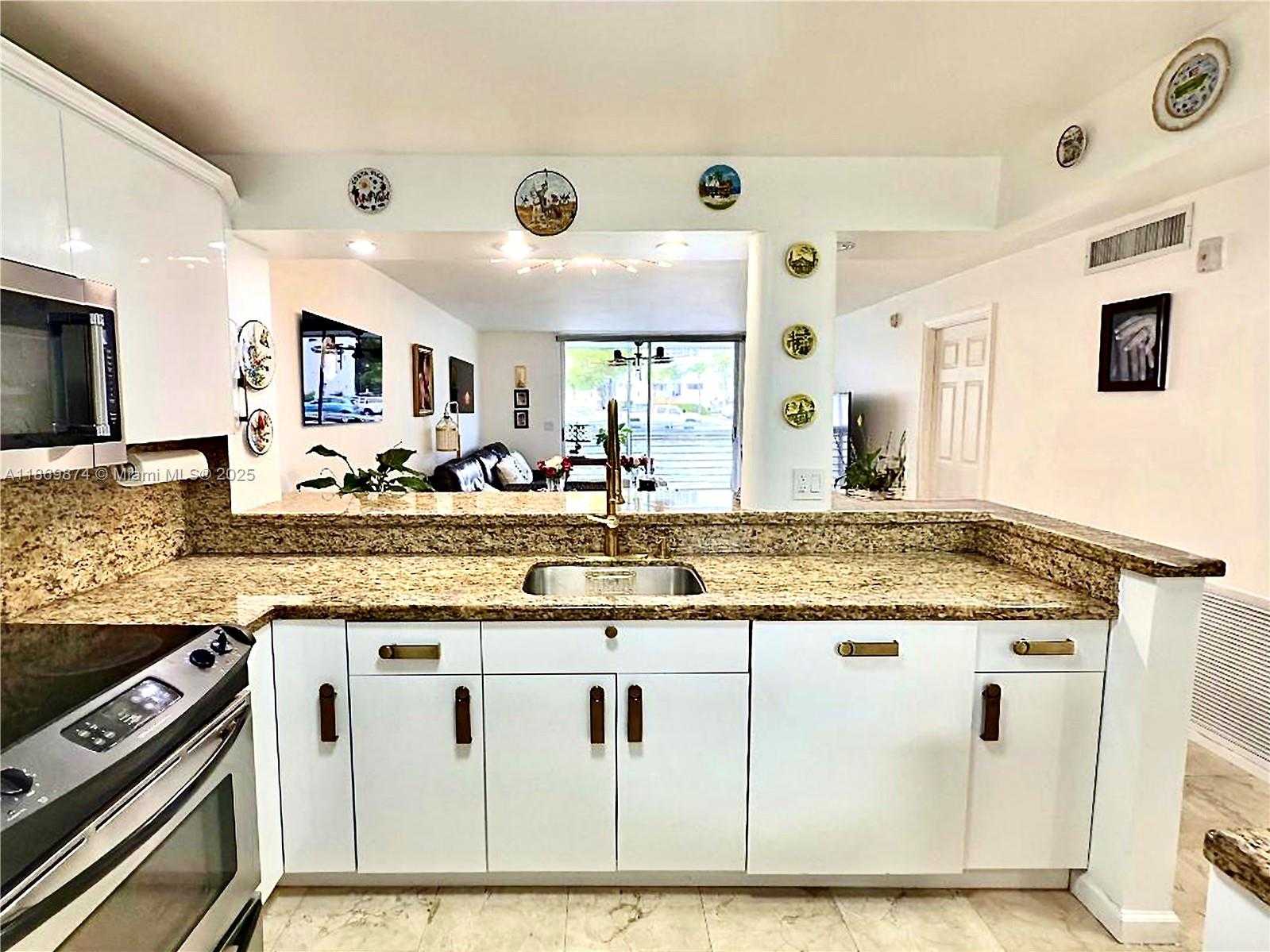 Small Image of 3551 NORTH EAST 169TH ST #105, North Miami Beach Number 3