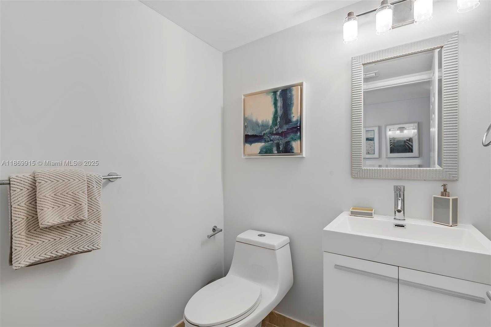 Small Image of 18671 COLLINS AVE #1603, Sunny Isles Beach Number 26