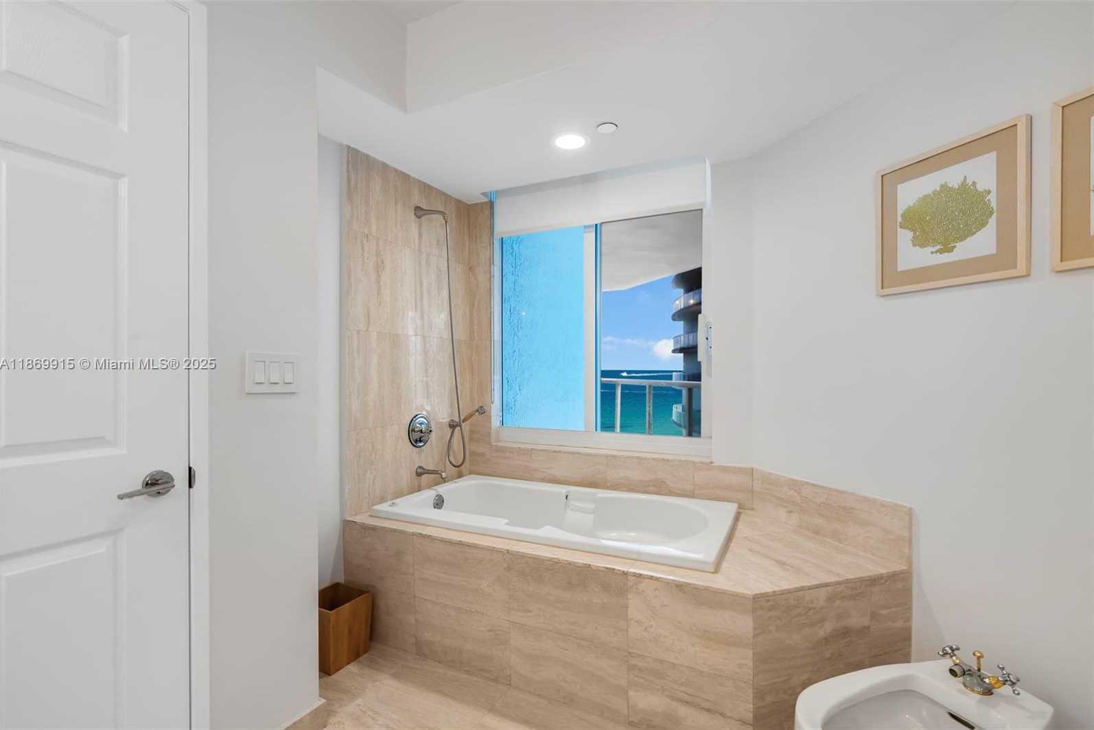 Small Image of 18671 COLLINS AVE #1603, Sunny Isles Beach Number 36
