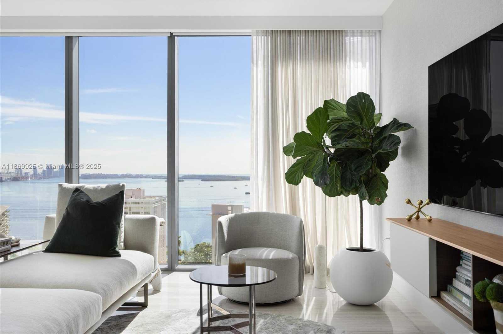 Small Image of 1451 BRICKELL AVE #1901, Miami Number 11