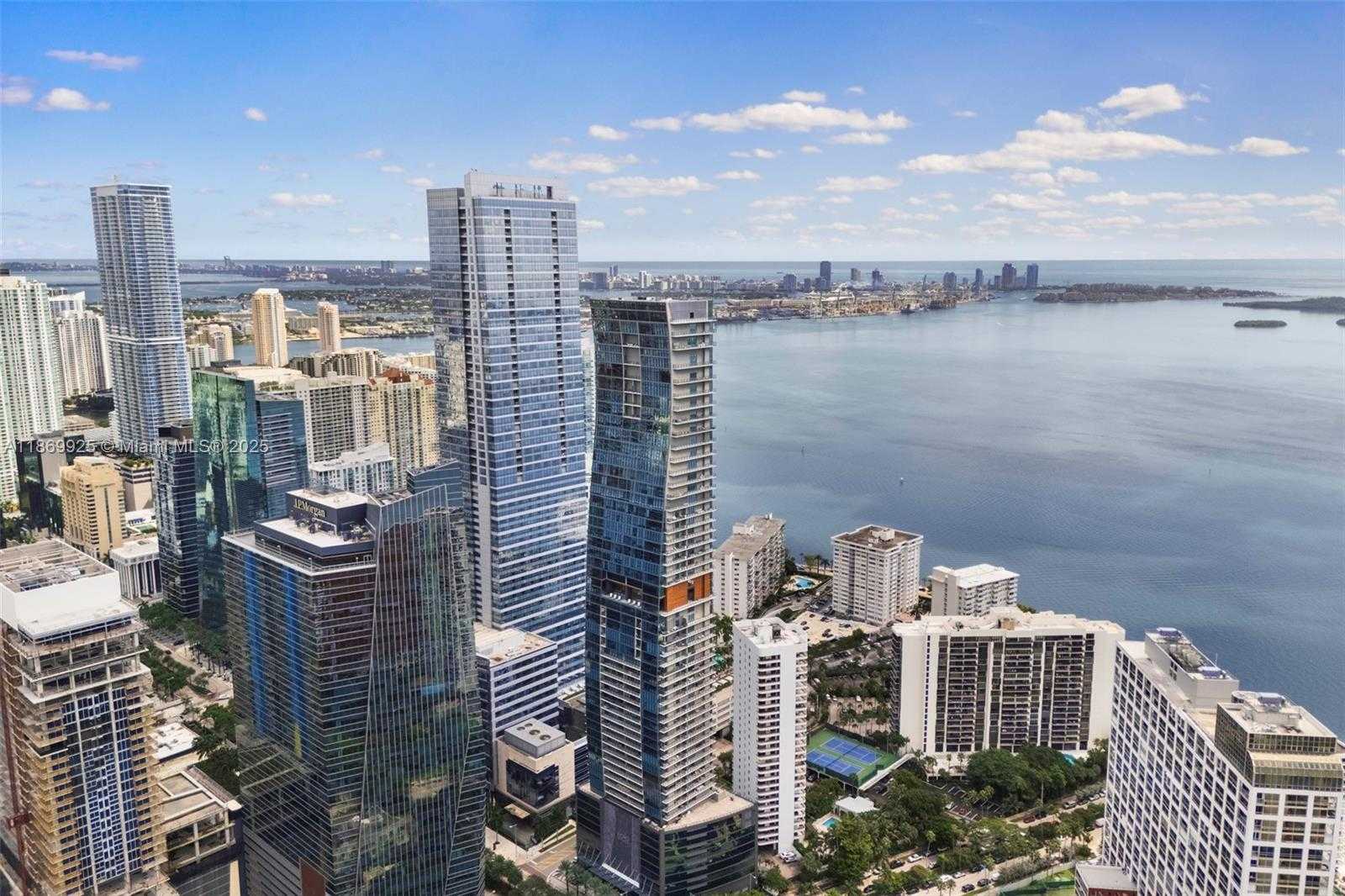 Small Image of 1451 BRICKELL AVE #1901, Miami Number 30