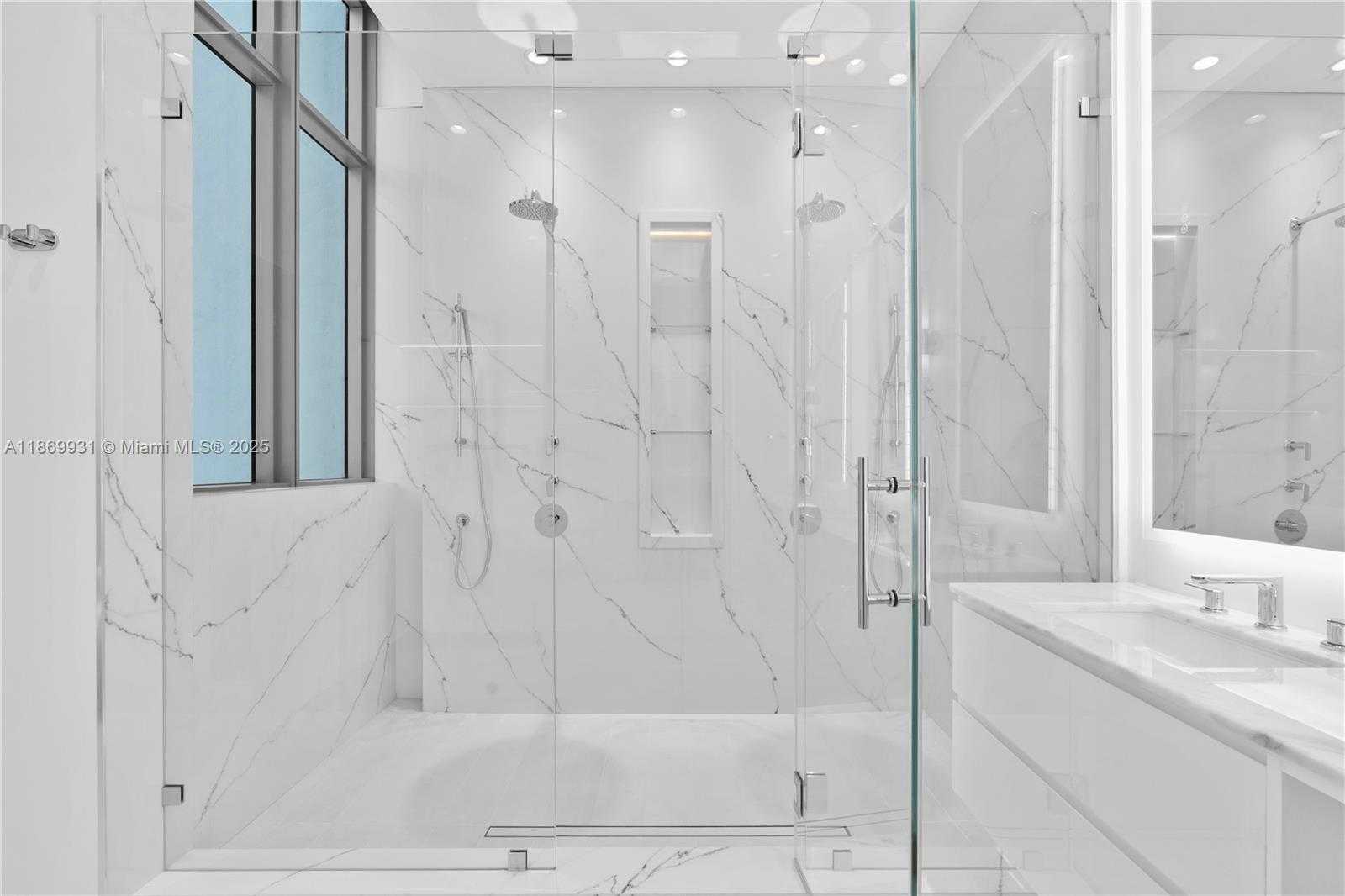 Small Image of 1331 BRICKELL BAY DR #608, Miami Number 16