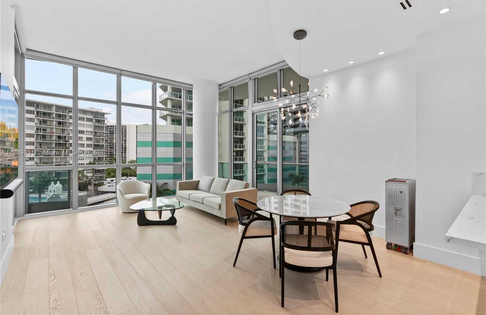 Small Image of 1331 BRICKELL BAY DR #608, Miami Number 2