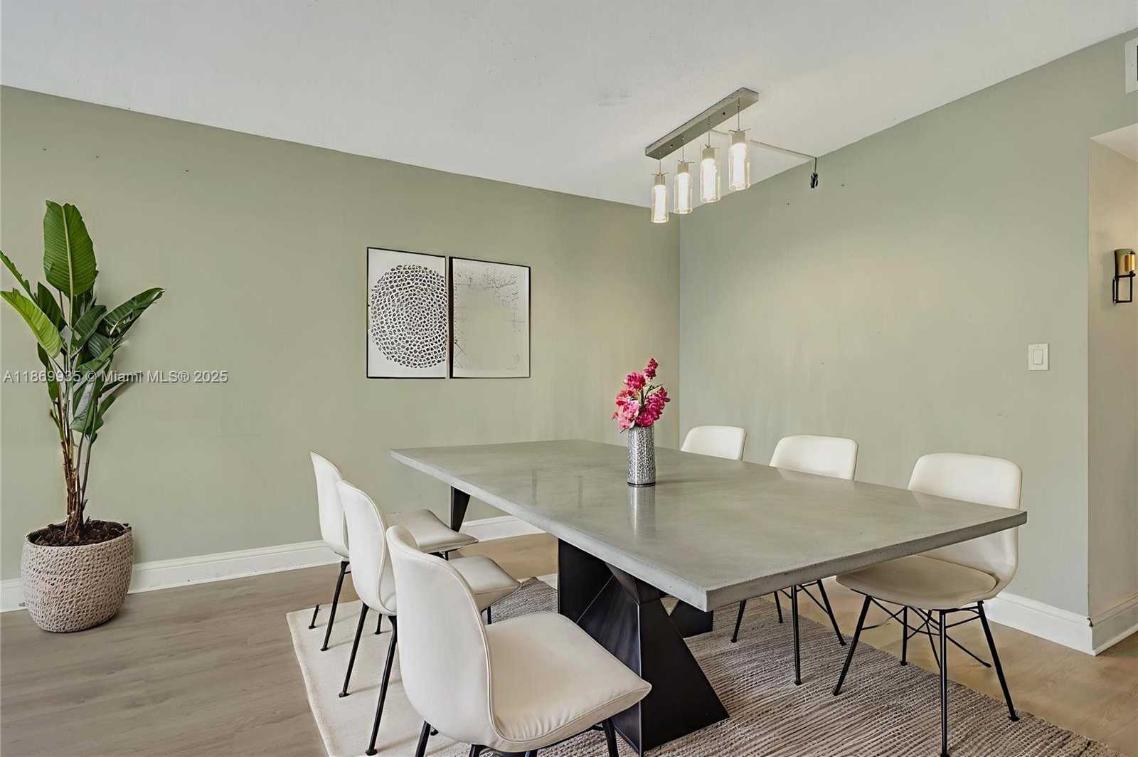 Small Image of 20100 WEST COUNTRY CLUB DR #403, Aventura Number 12