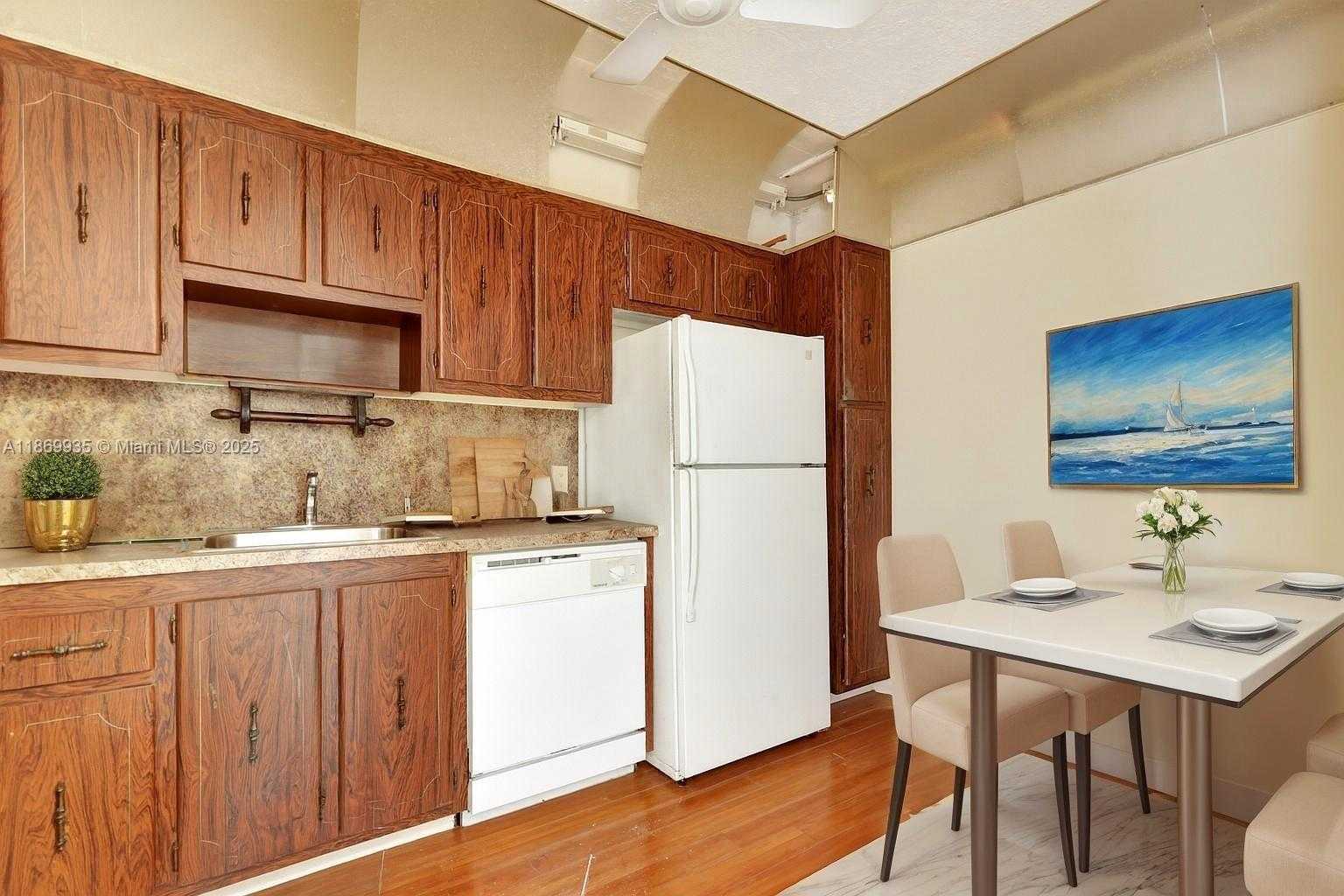 Small Image of 20100 WEST COUNTRY CLUB DR #403, Aventura Number 13