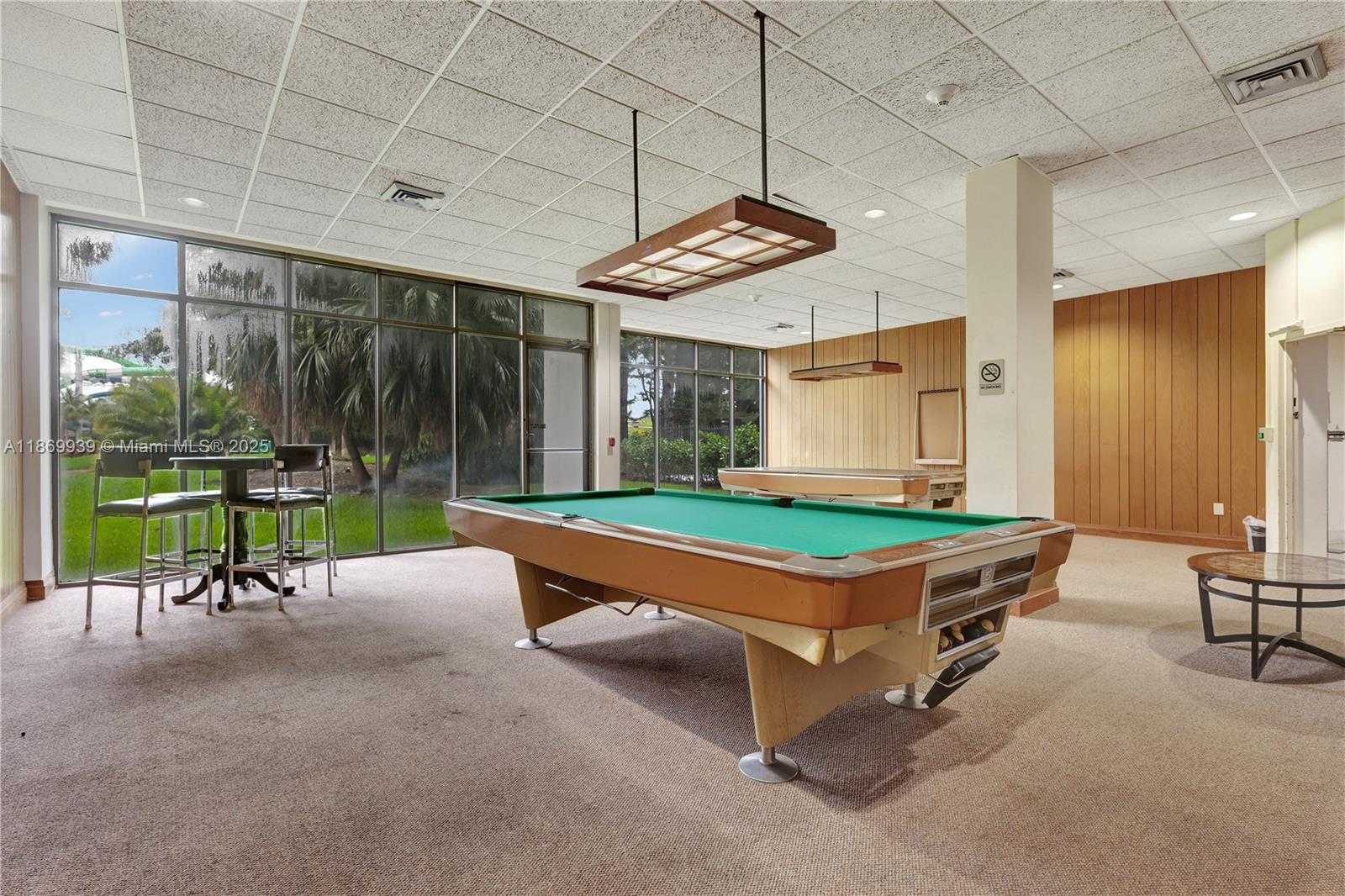 Small Image of 20100 WEST COUNTRY CLUB DR #405, Aventura Number 23