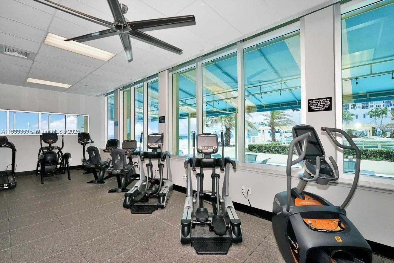 Small Image of 2501 SOUTH OCEAN DR #433, Hollywood Number 18