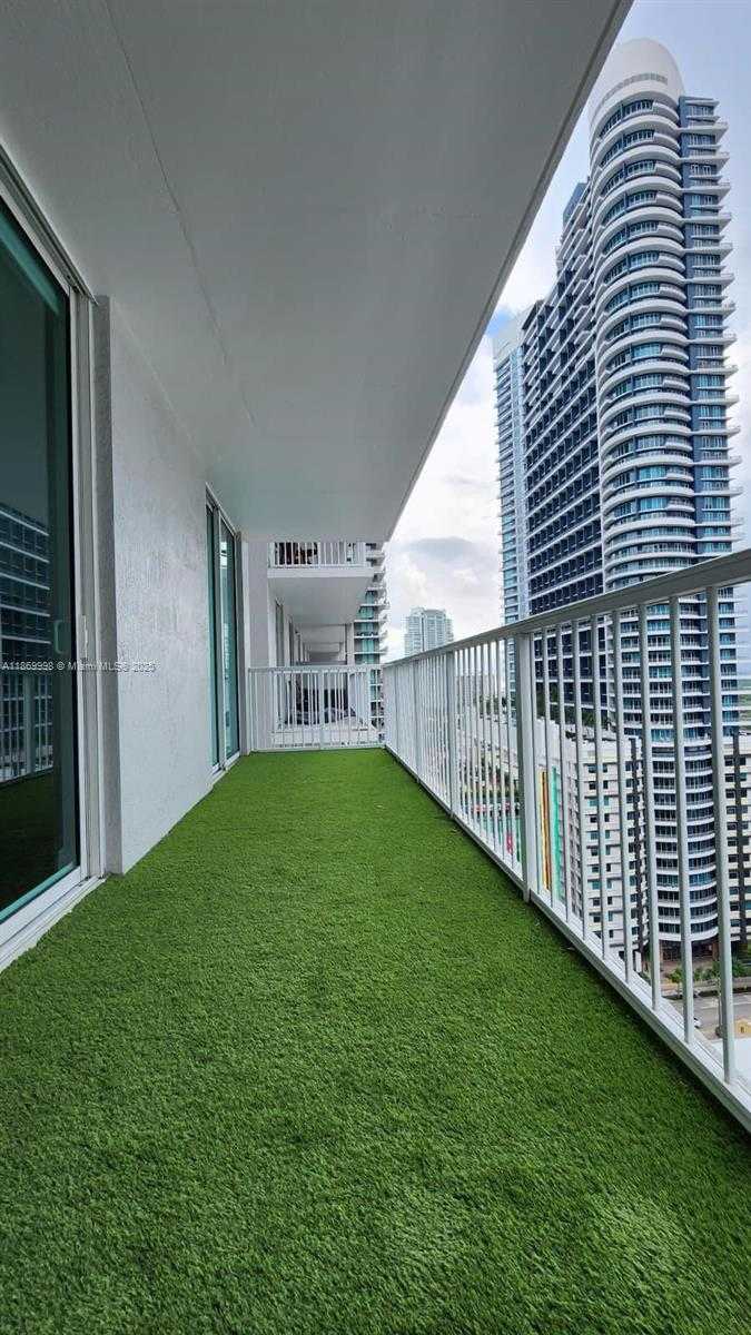 Small Image of 1250 SOUTH MIAMI AVE #1913, Miami Number 22
