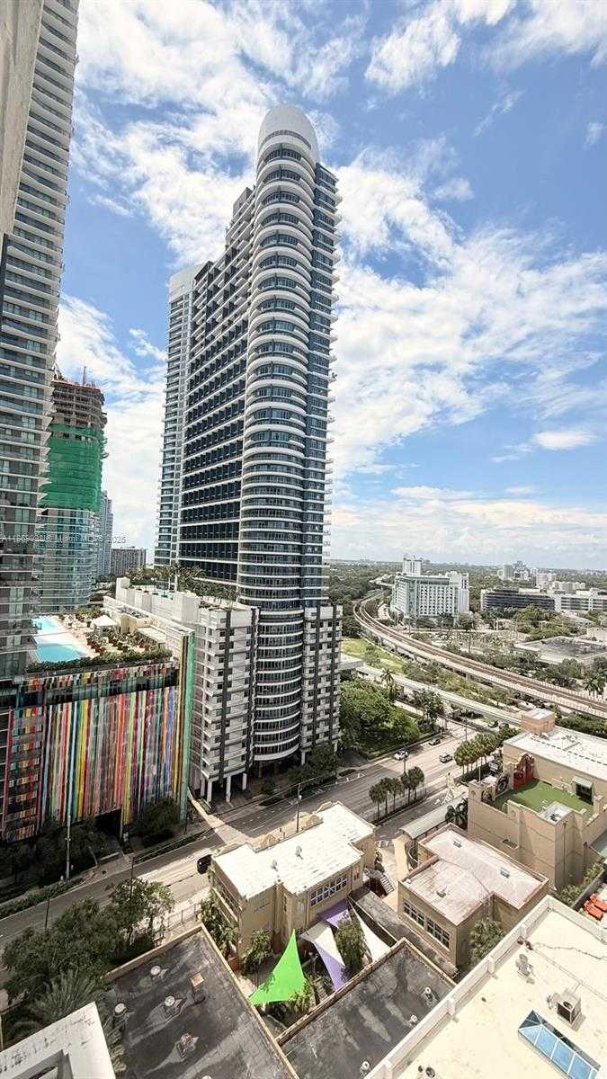 Small Image of 1250 SOUTH MIAMI AVE #1913, Miami Number 27