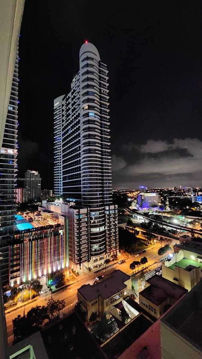 Small Image of 1250 SOUTH MIAMI AVE #1913, Miami Number 28