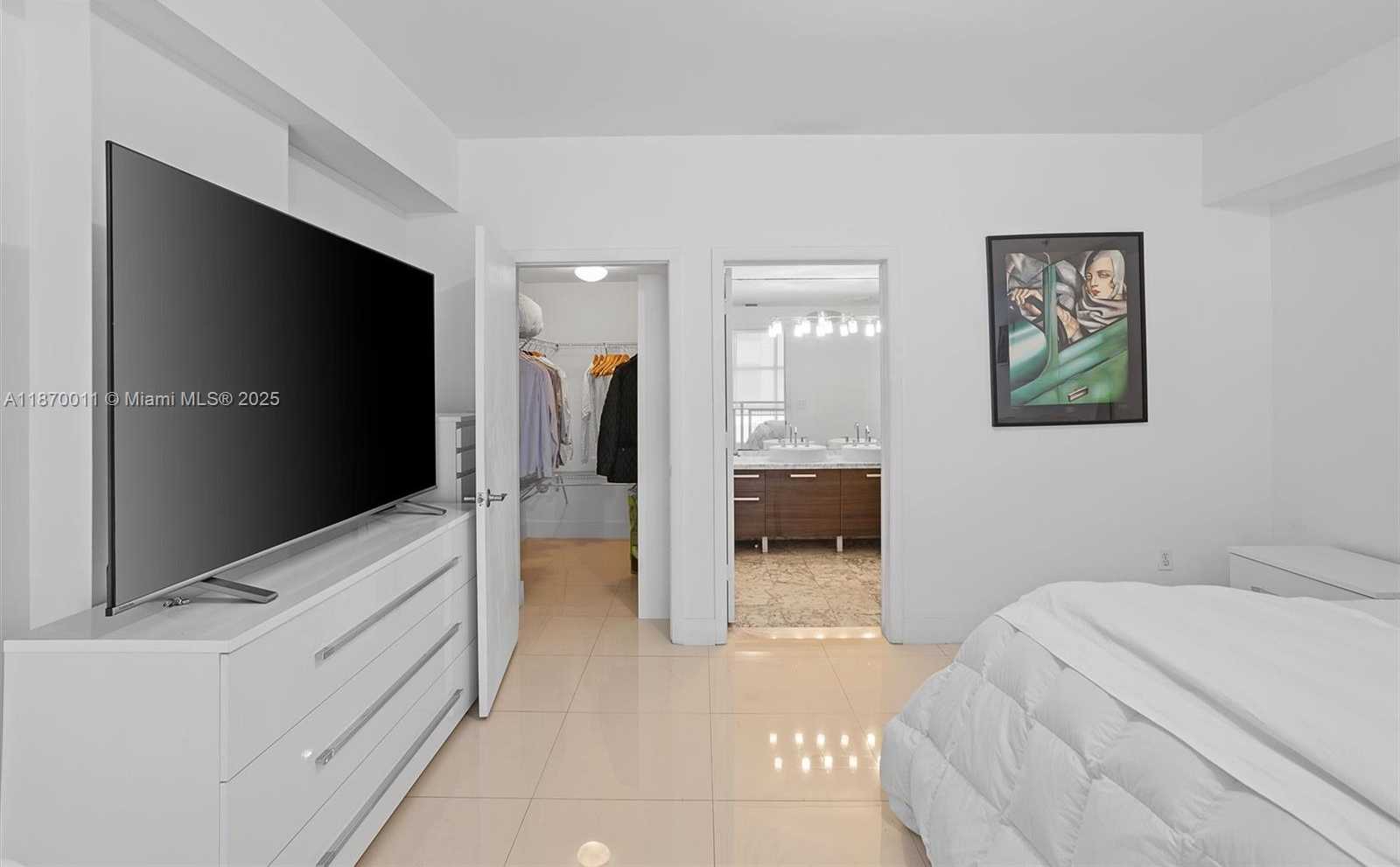 Small Image of 253 NORTH EAST 2 ST #626, Miami Number 17