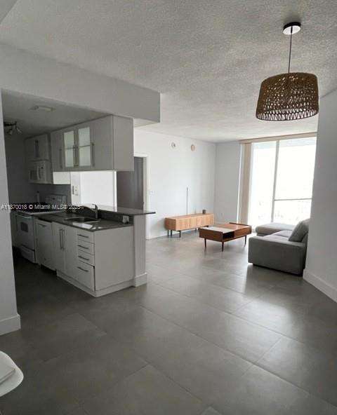 Small Image of 275 NORTH EAST 18TH ST #1610, Miami Number 5