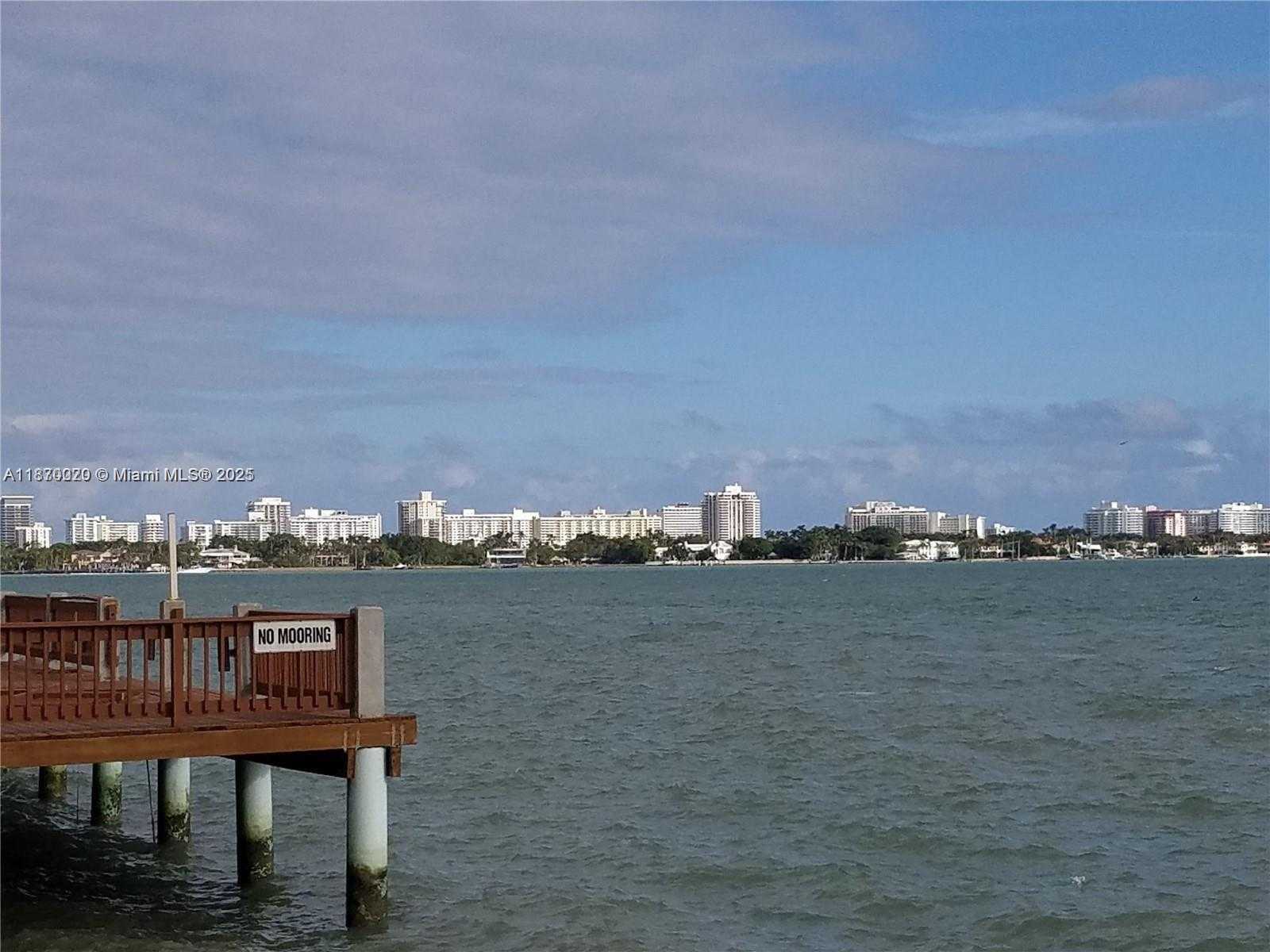 Small Image of 1880 SOUTH TREASURE DR #4F, North Bay Village Number 6