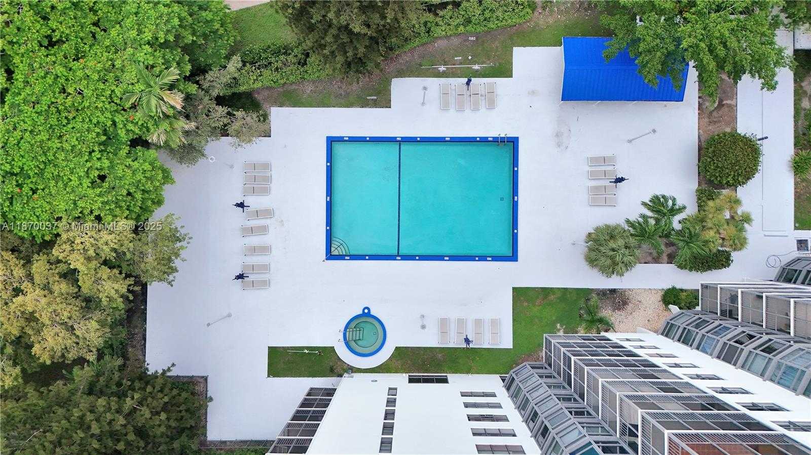 Small Image of 20100 WEST COUNTRY CLUB DR #809, Aventura Number 21
