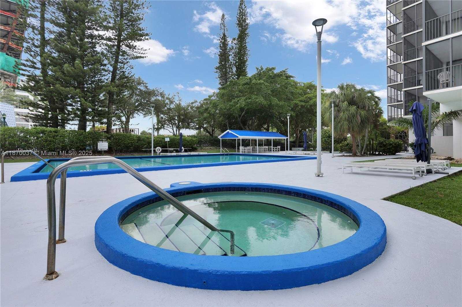 Small Image of 20100 WEST COUNTRY CLUB DR #809, Aventura Number 7