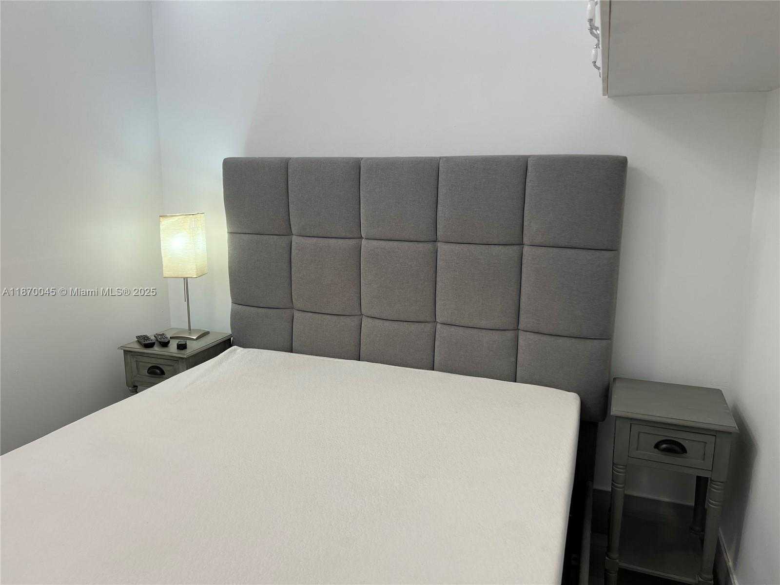 Small Image of 3710 COLLINS AVE #N-103, Miami Beach Number 14