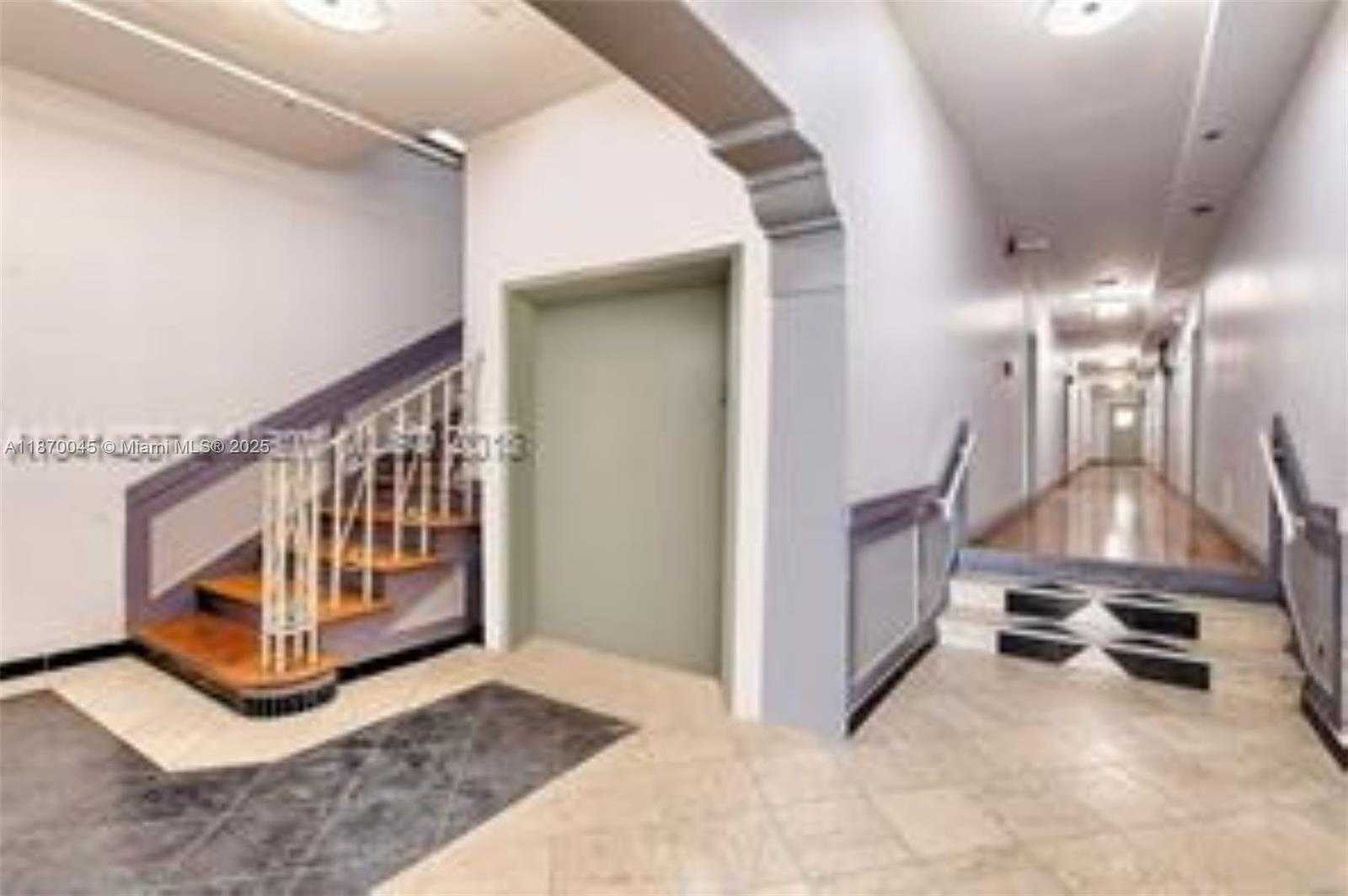 Small Image of 3710 COLLINS AVE #N-103, Miami Beach Number 43