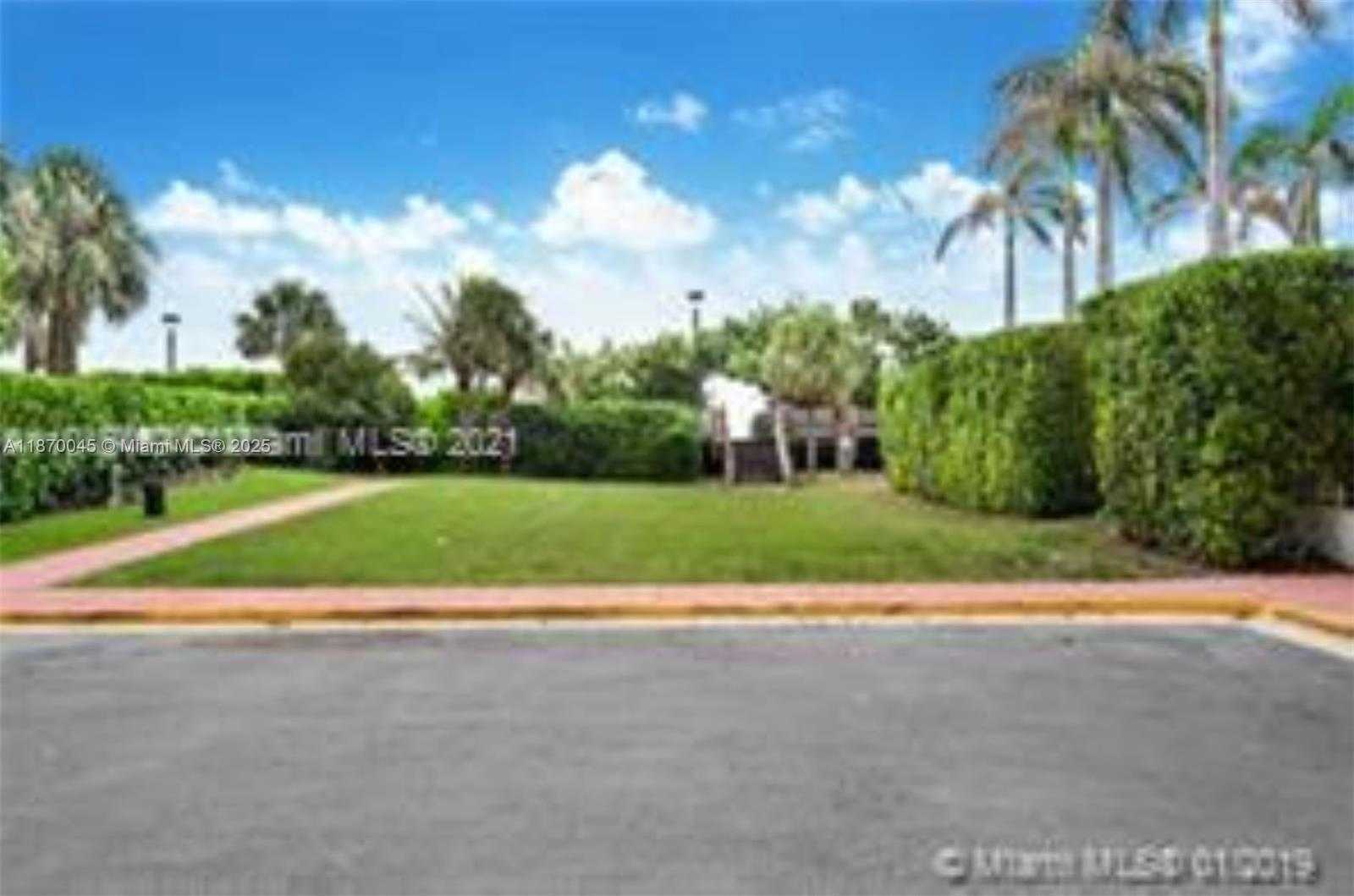 Small Image of 3710 COLLINS AVE #N-103, Miami Beach Number 45