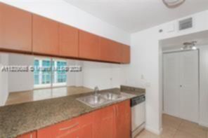 Small Image of 1200 BRICKELL BAY DR #4114, Miami Number 4