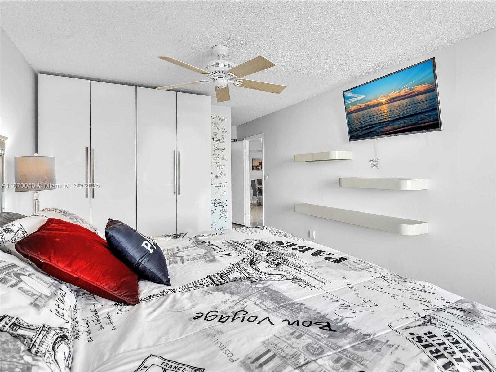 Small Image of 1500 SOUTH OCEAN DR #3E, Hollywood Number 31