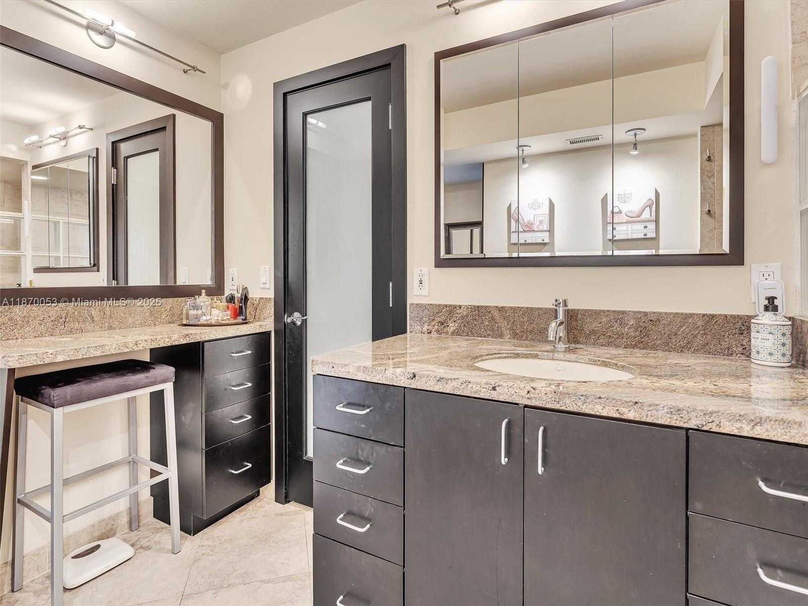Small Image of 1500 SOUTH OCEAN DR #3E, Hollywood Number 35