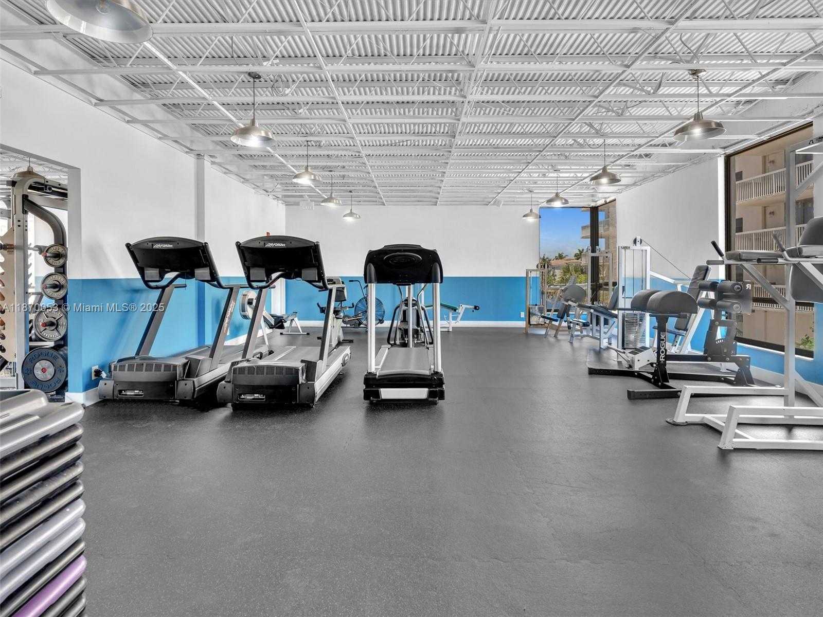 Small Image of 1500 SOUTH OCEAN DR #3E, Hollywood Number 49