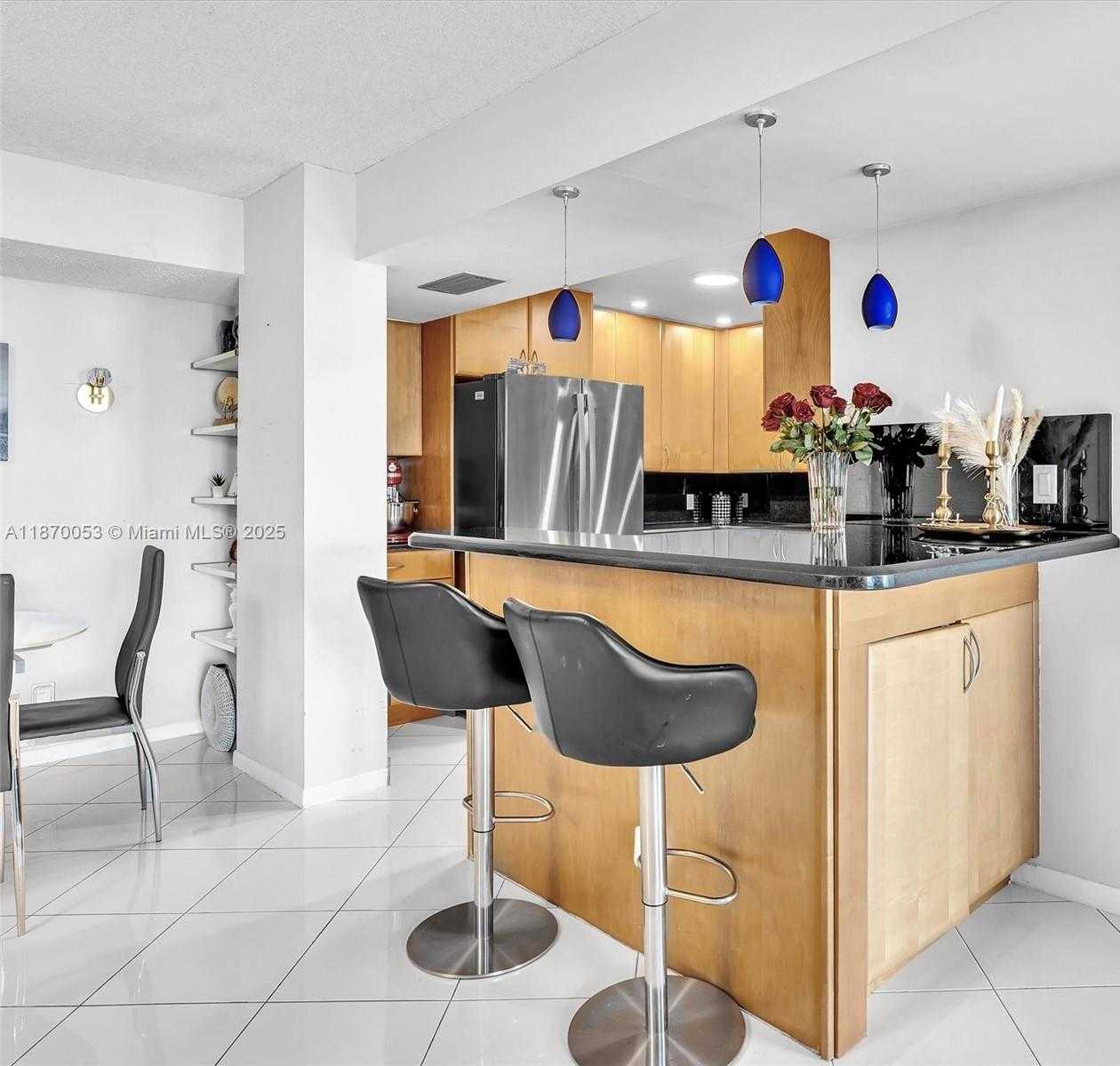 Small Image of 1500 SOUTH OCEAN DR #3E, Hollywood Number 8