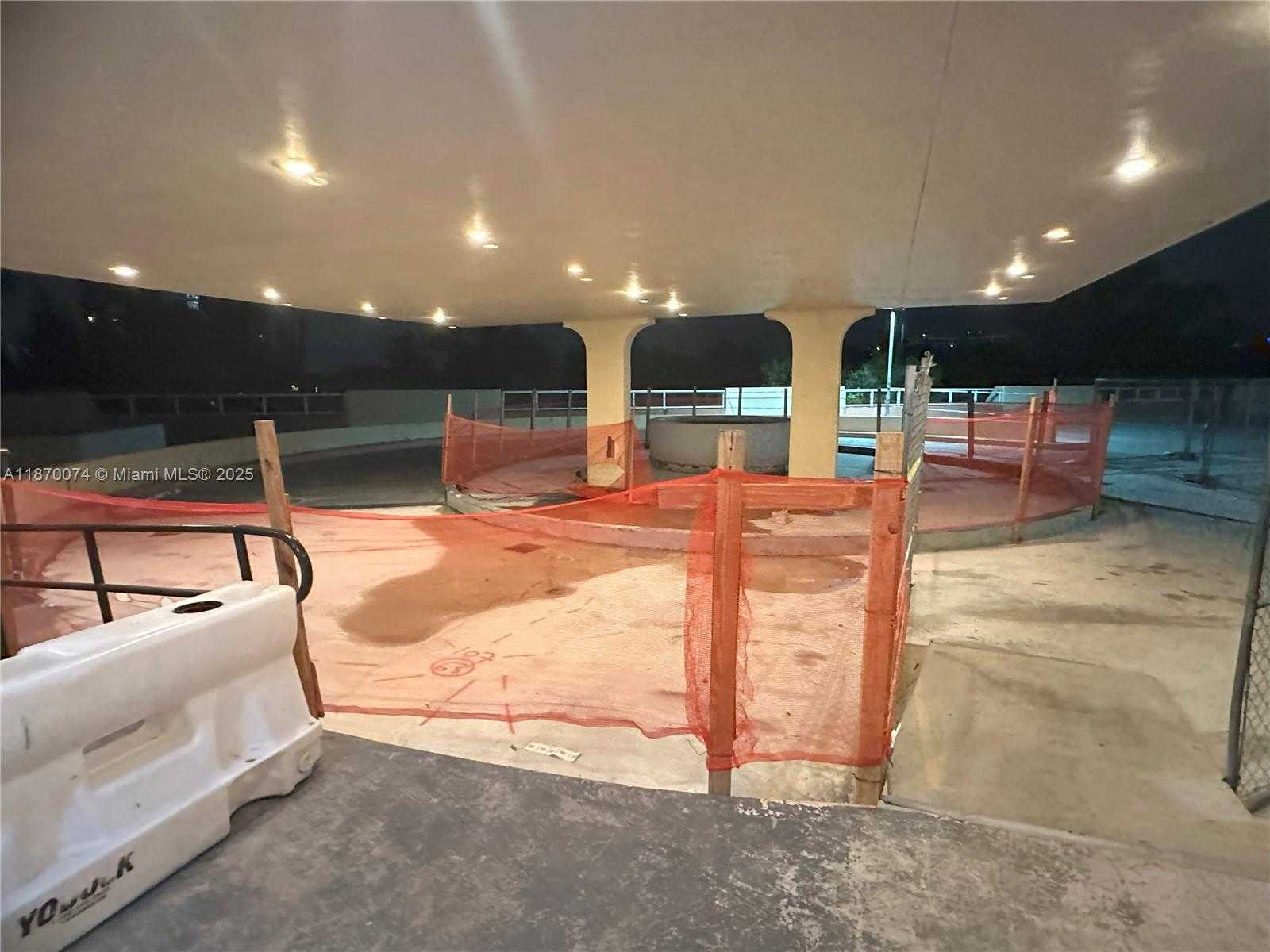 Small Image of 20335 E Country Club Dr, Aventura, FL 33180, USA Number 35