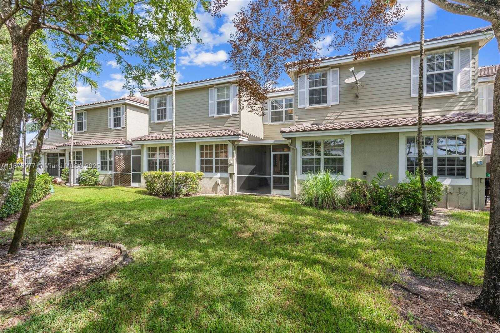 Small Image of 10548 NORTH WEST 56TH DR, Coral Springs Number 32