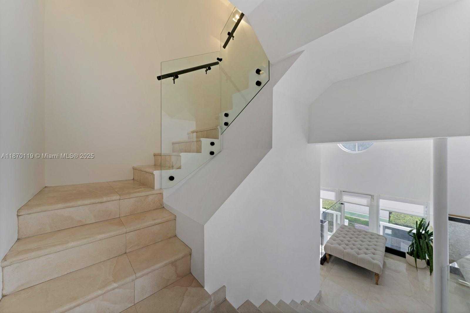 Small Image of 400 ALTON RD #TH-1A, Miami Beach Number 16