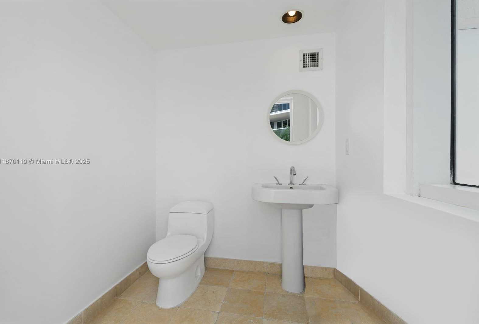 Small Image of 400 ALTON RD #TH-1A, Miami Beach Number 31